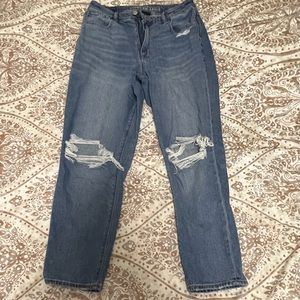 American Eagle mom jeans